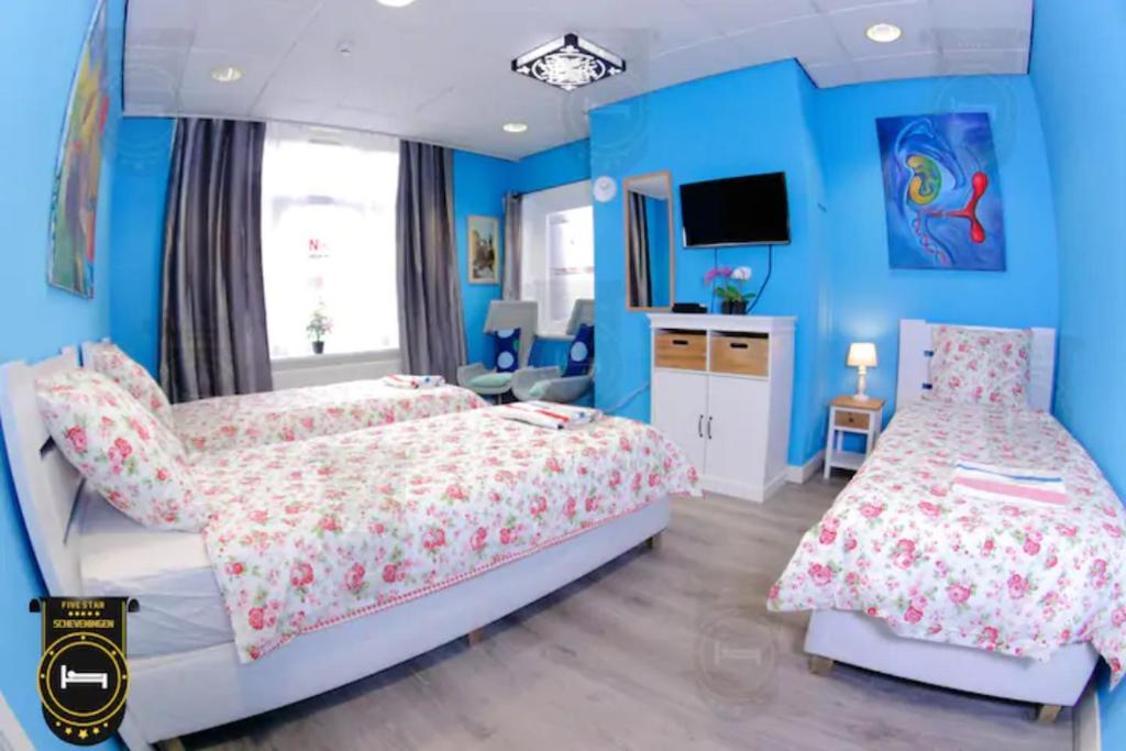 Bed & breakfast Five star scheveningen room 2