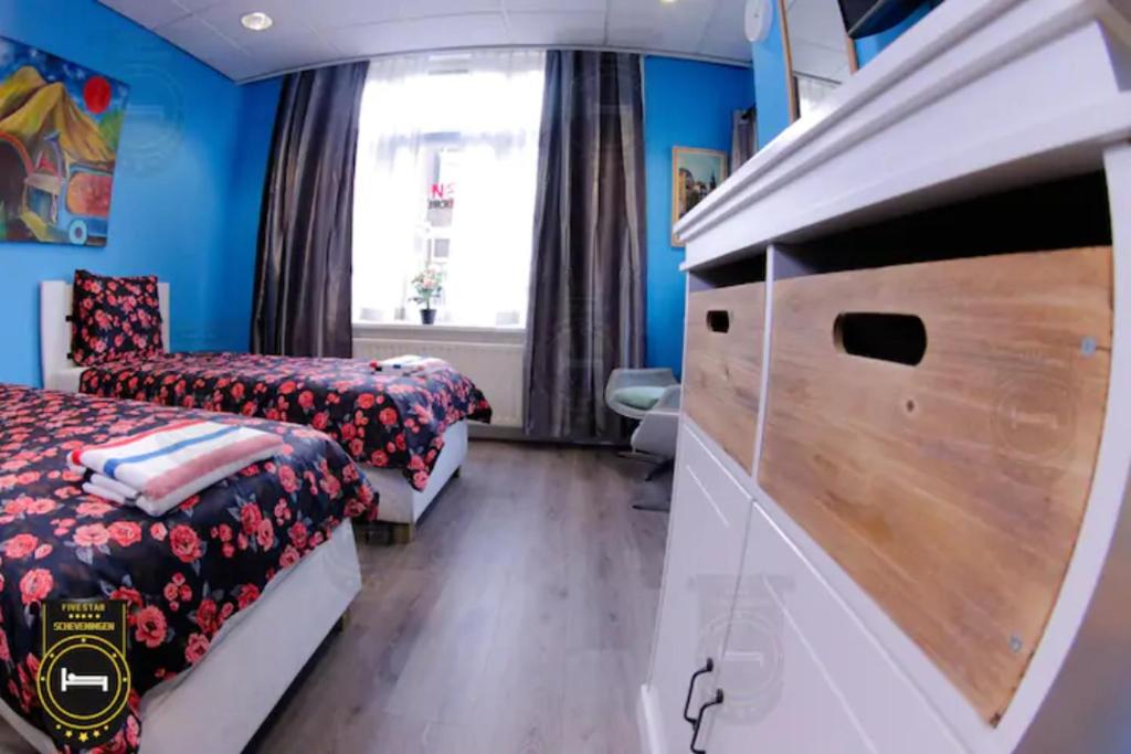 Bed & breakfast Five star scheveningen room 5